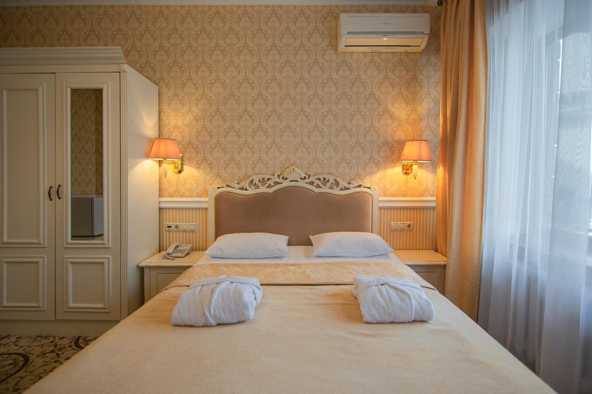 Royal Olympic Hotel Kiev Exteriör bild